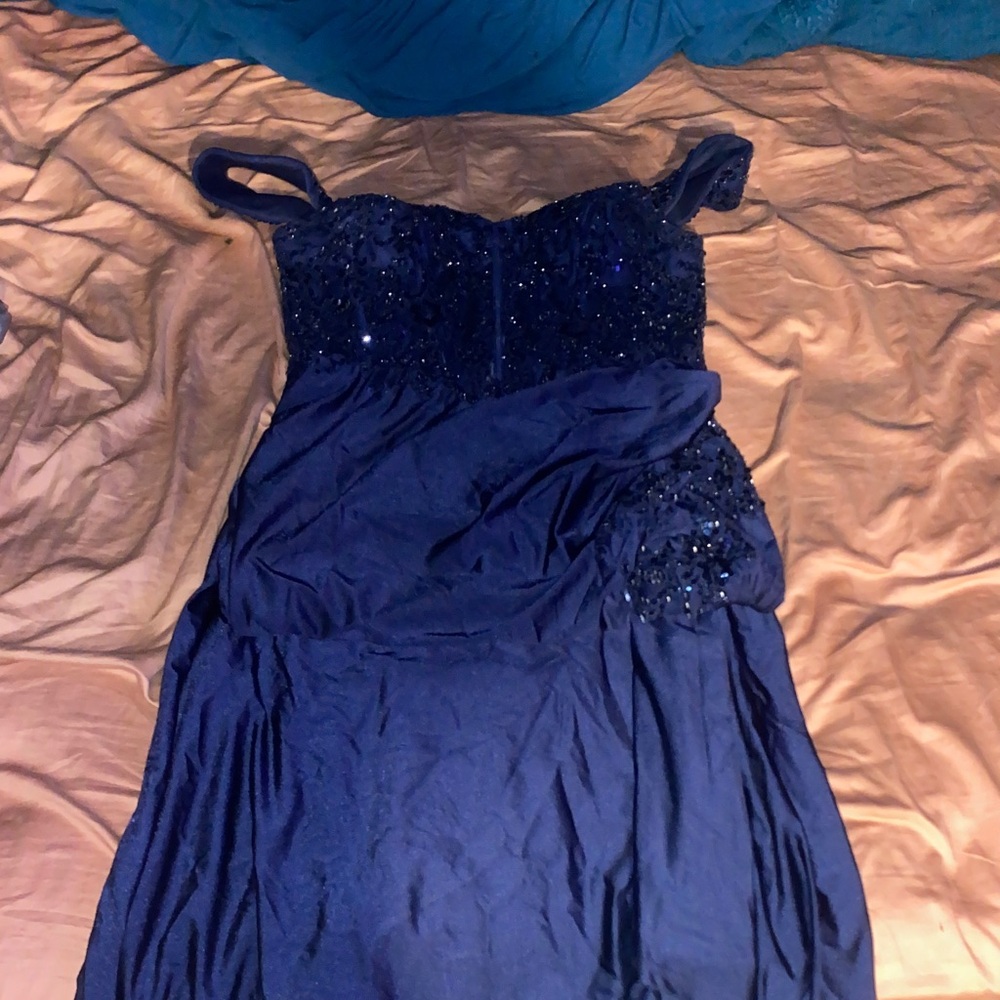 Navy blue prom dress